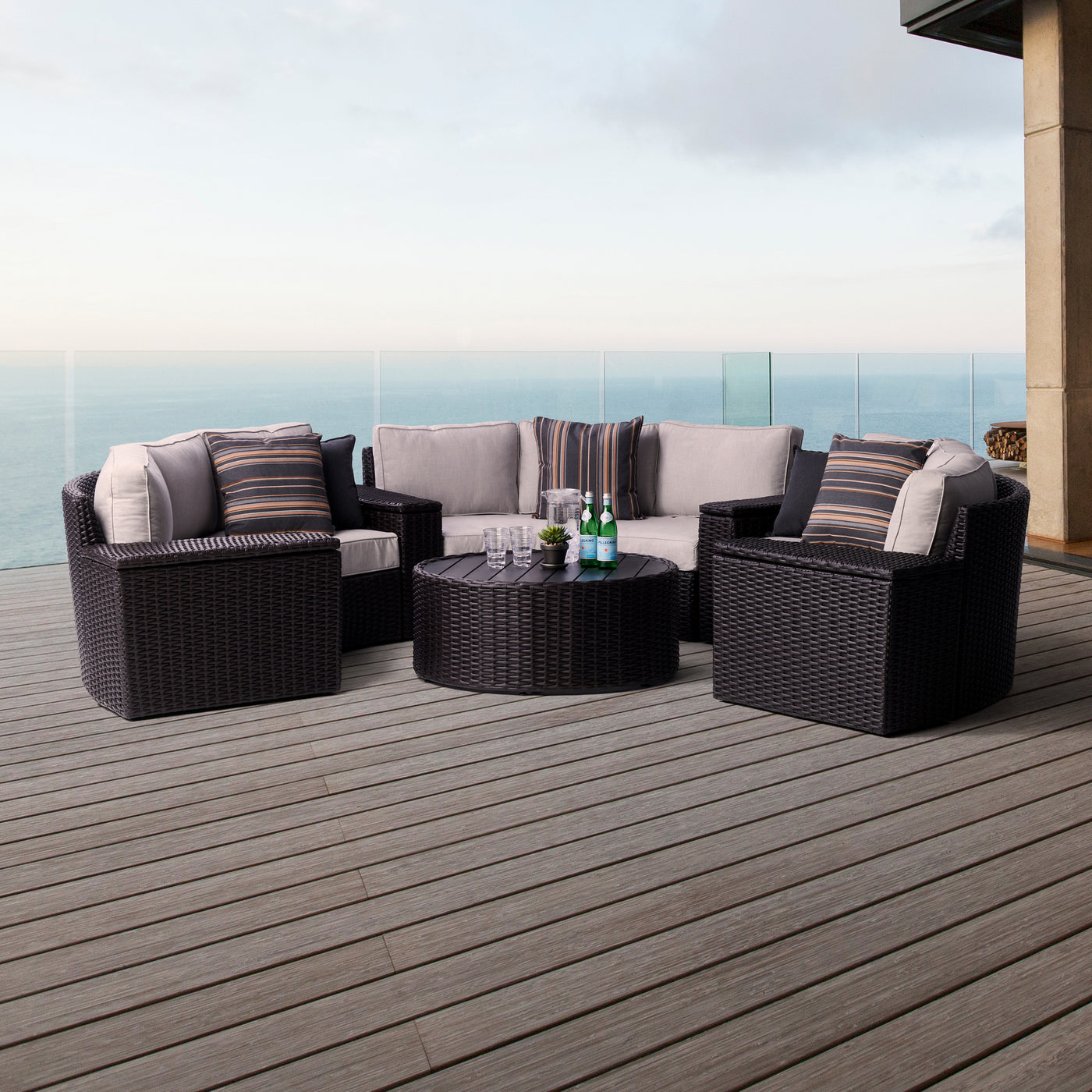 Yardbird Elliot Outdoor 6-Piece Round Sectional Set Outdoor Furniture