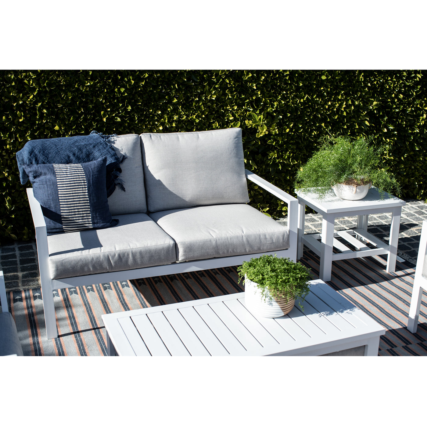  Yardbird Luna Outdoor Loveseat Set Outdoor Furniture